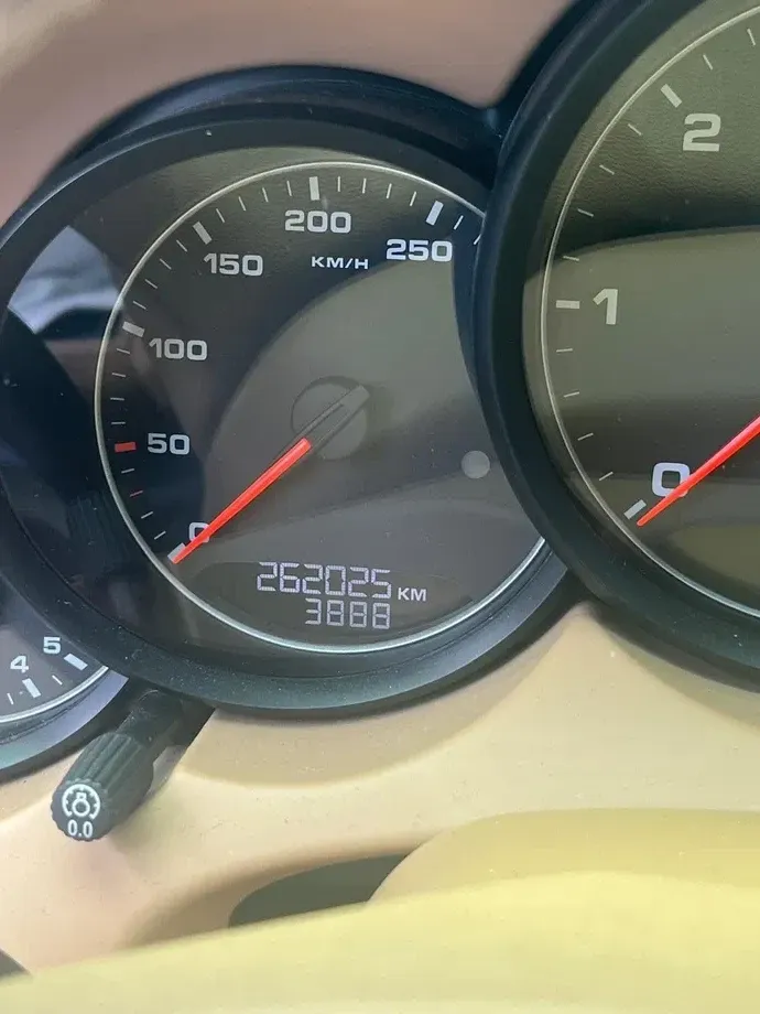 Porsche Cayenne 3.0TD TipTronic — imagine 3