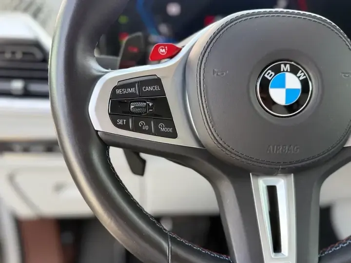 BMW XM