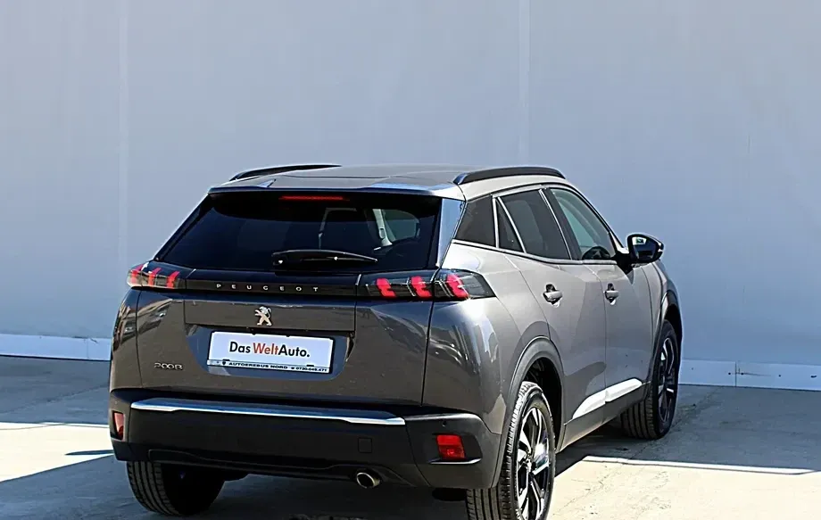Peugeot 2008 II 1.5 BlueHDI EAT8 STT Allure Pack — imagine 2