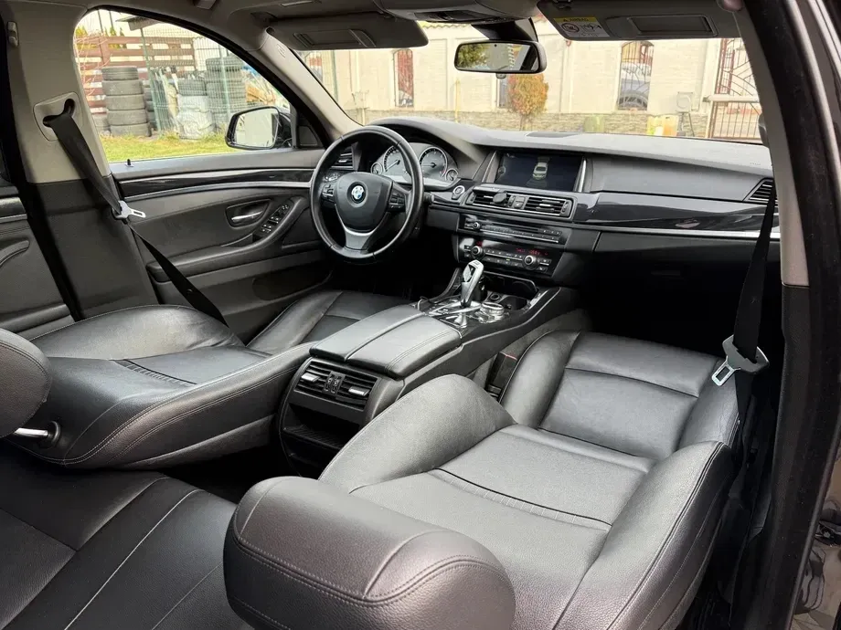 BMW Seria 5 F10/F11/F07 520d — imagine 4