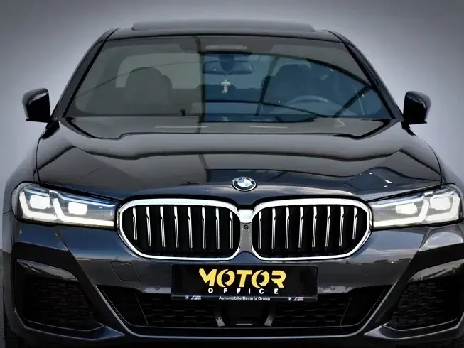 BMW Seria 5 520i AT MHEV