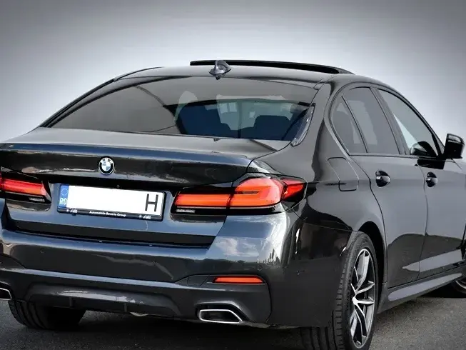 BMW Seria 5 520i AT MHEV