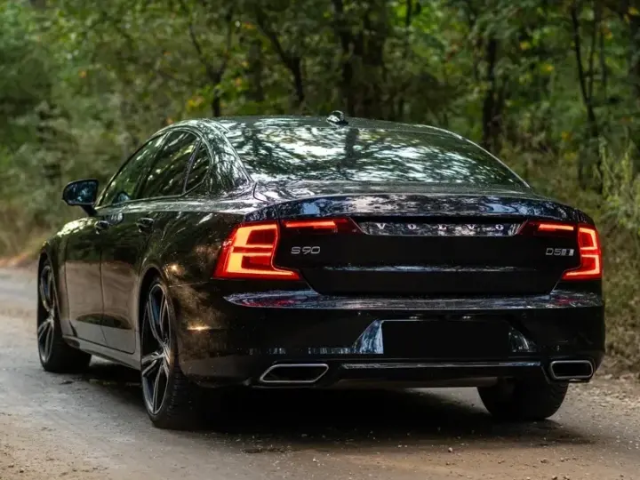 Volvo S90 D5 AWD R-Design