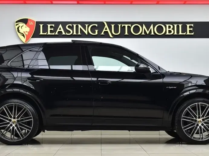 Porsche Cayenne E-Hybrid Tiptronic S Platinum Edition