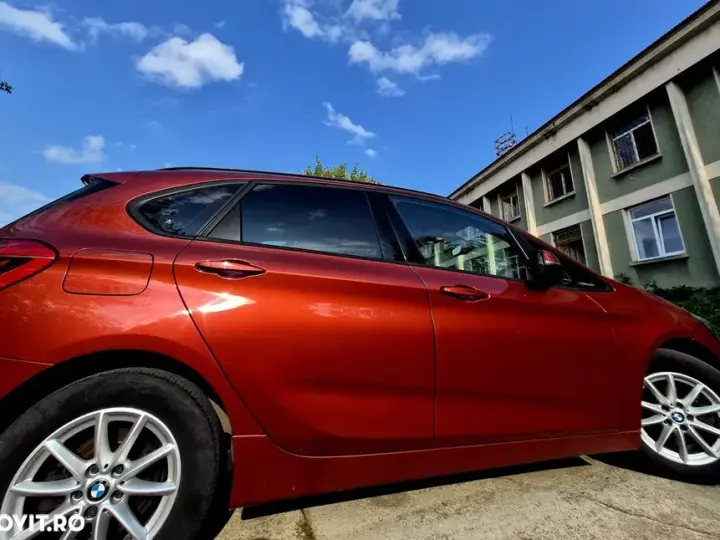 BMW Seria 2 218d Aut. Advantage