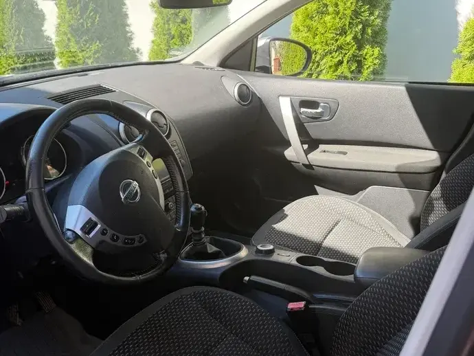 Nissan Qashqai+2