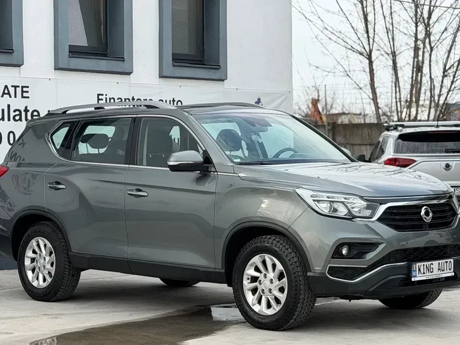 SsangYong REXTON 2.2 e-XDi 220 4WD Aut. Quartz — imagine 3