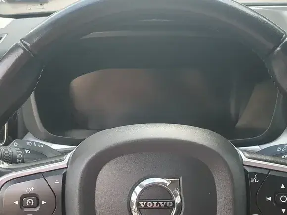 Volvo XC 60 II D4 Momentum