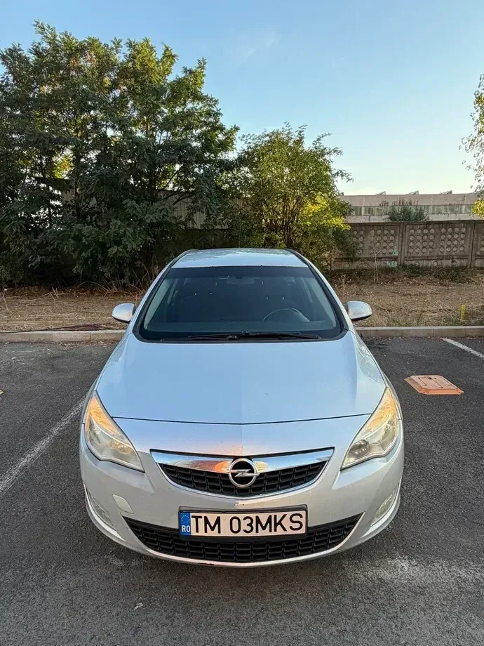 Opel Astra J 1.7 CDTI — imagine 2
