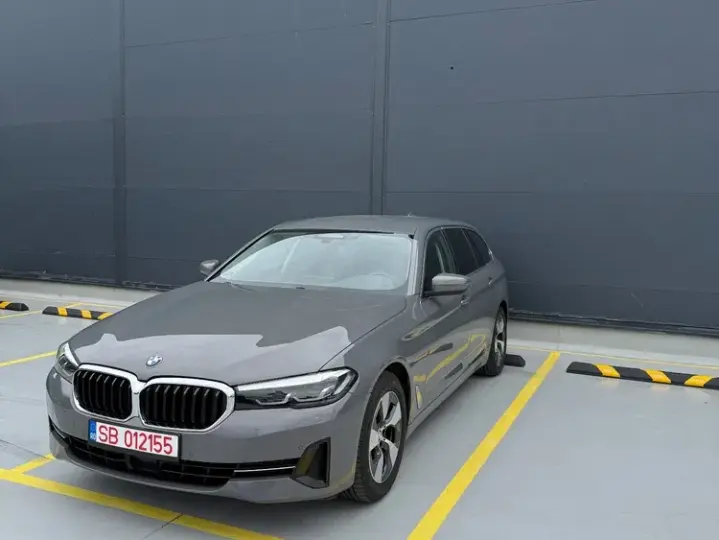 BMW Seria 5 G30/G31 [2017 - Prezent] 520d AT MHEV