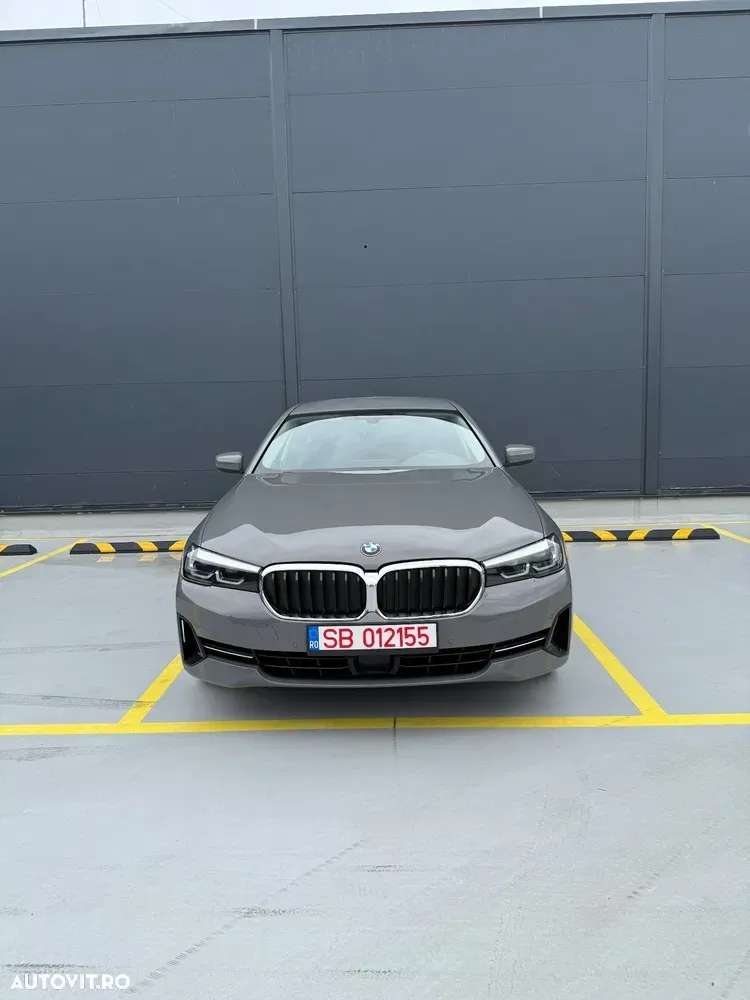 BMW Seria 5 G30/G31 [2017 - Prezent] 520d AT MHEV — imagine 5