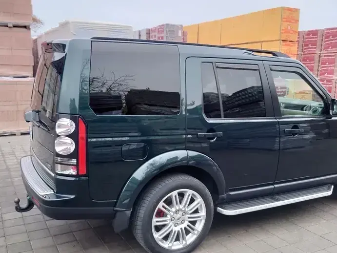 Land Rover Discovery IV 3.0 L SDV6 HSE Aut.