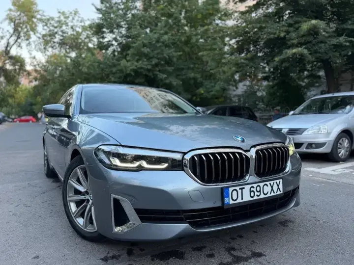 BMW Seria 5 G30/G31 [2017 - Prezent] 520d AT MHEV