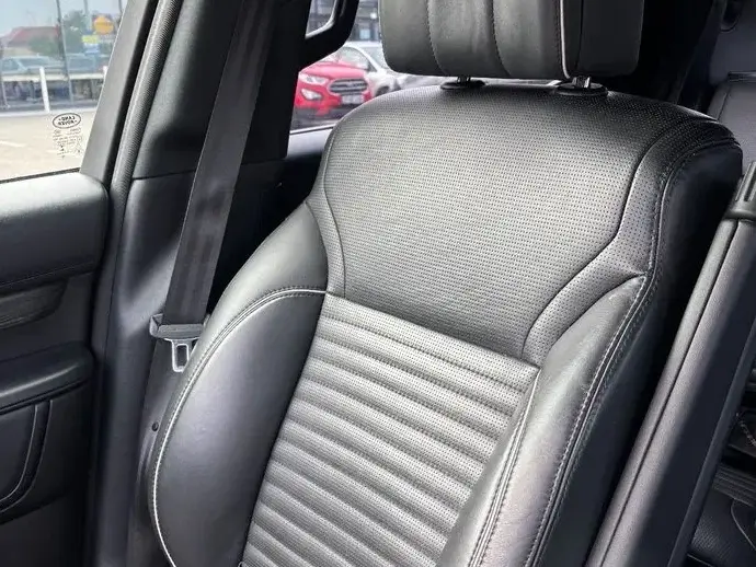 Land Rover Discovery V 3.0 L TD6 HSE Luxury