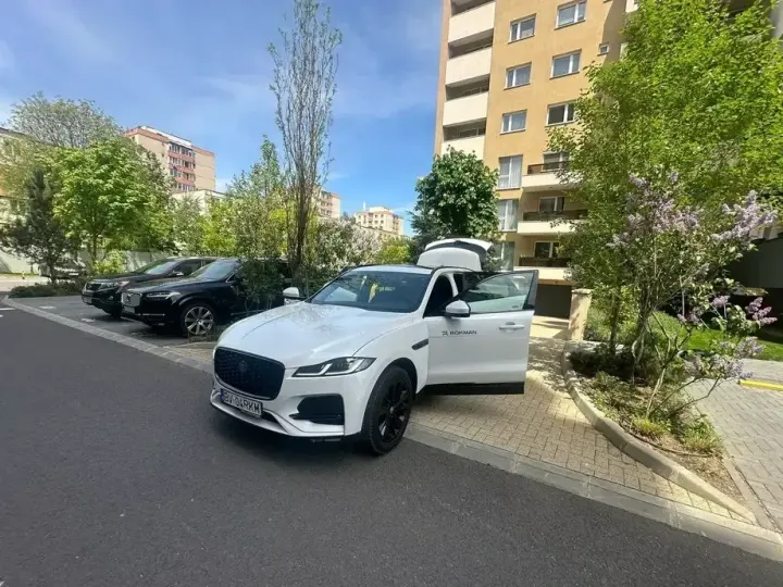 Jaguar F-Pace D200 AWD SE