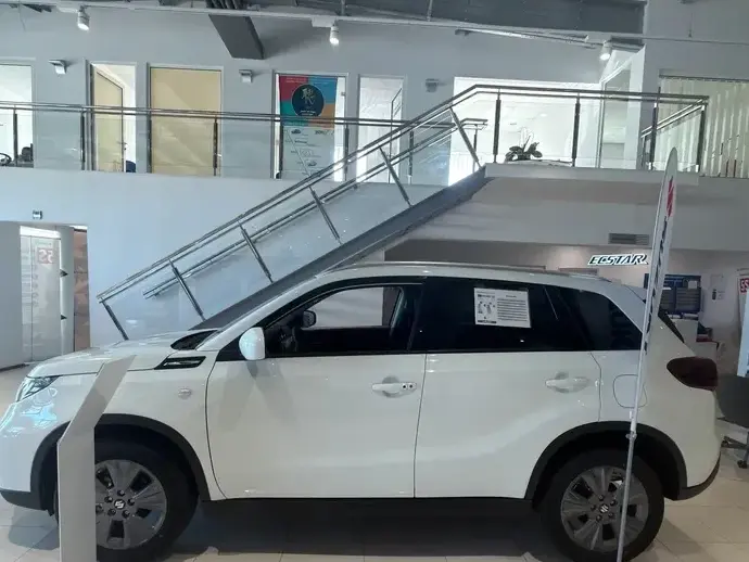Suzuki Vitara III 1.4 Boosterjet 6AT MHEV Passion