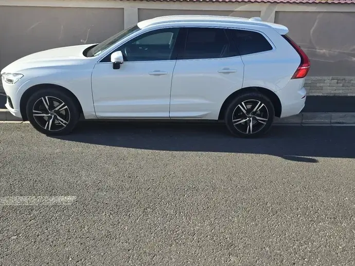Volvo XC 60 II D4 AWD R-Design