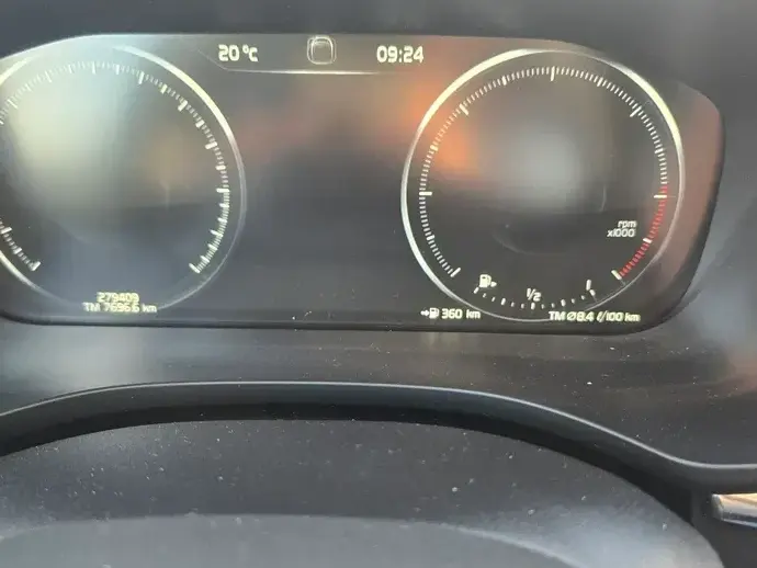 Volvo XC 60 II D4 AWD R-Design