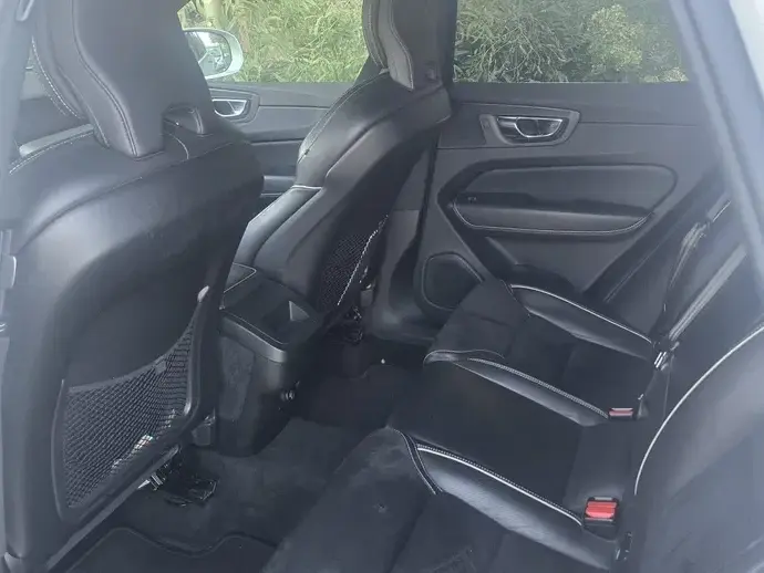 Volvo XC 60 II D4 AWD R-Design