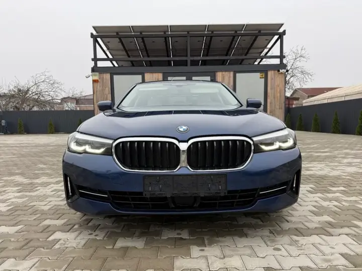 BMW Seria 5 G30/G31 530d xDrive Aut. Luxury Line