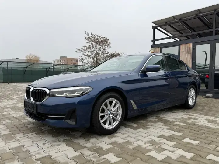 BMW Seria 5 G30/G31 530d xDrive Aut. Luxury Line