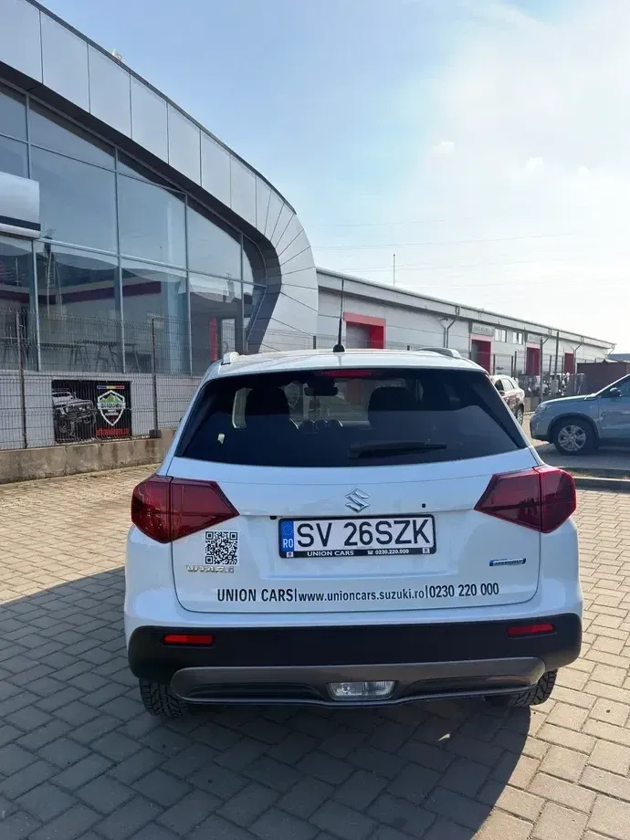 Suzuki Vitara III 1.4 Boosterjet 6MT AllGrip MHEV Passion — imagine 3