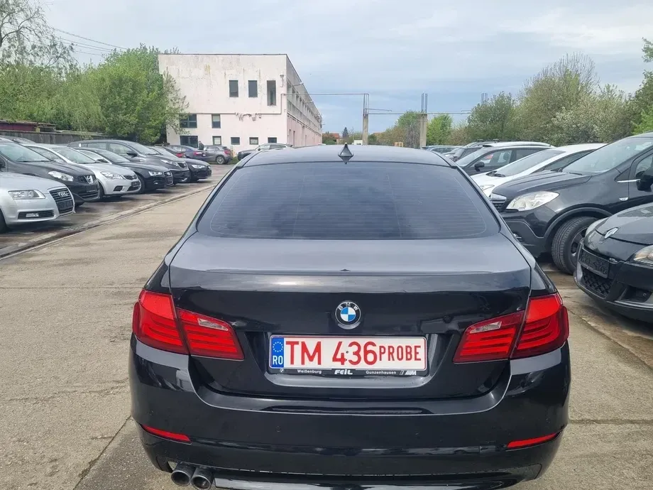 BMW Seria 5 F10/F11/F07 520d Aut. Luxury Line — imagine 5