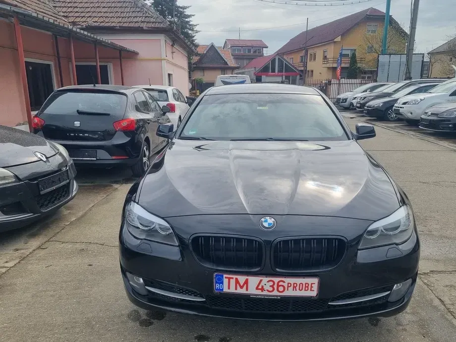 BMW Seria 5 F10/F11/F07 520d Aut. Luxury Line — imagine 3