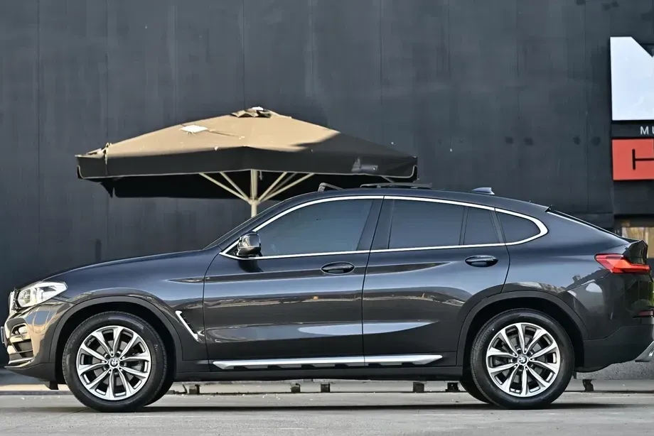 BMW X4 G02 xDrive30i AT xLine — imagine 4