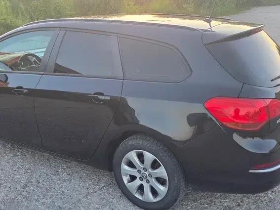 Opel Astra J 1.6