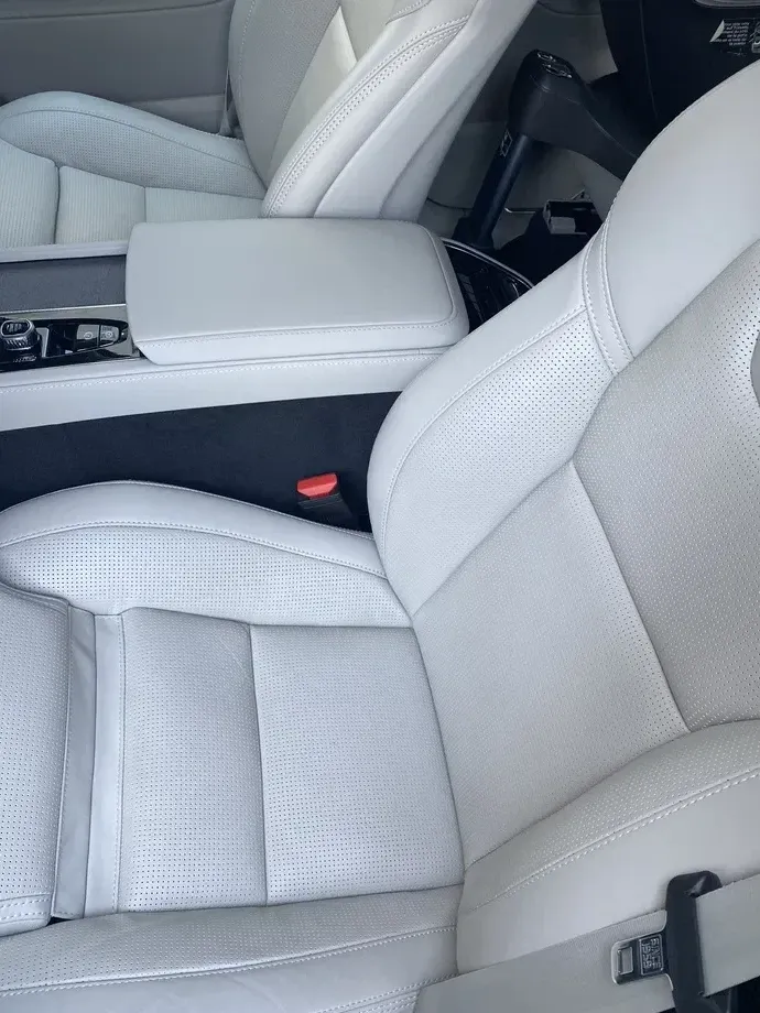 Volvo XC 90 II B5 AWD MHEV Ultra Bright — imagine 4