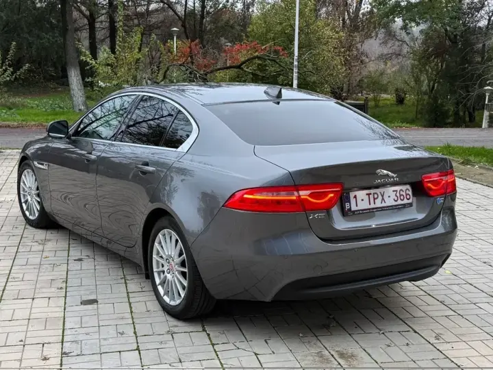 Jaguar XE E-Performance Aut. Prestige