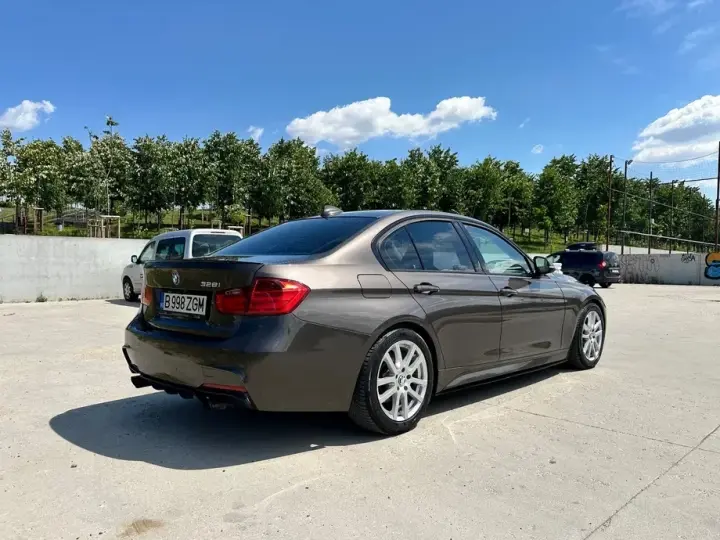 BMW Seria 3 F30/F31/F34 328i Aut. Modern Line