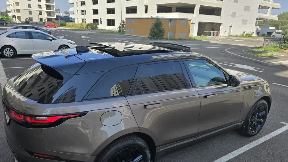 Land Rover Range Rover Velar 2.0 R-Dynamic SE — imagine 2