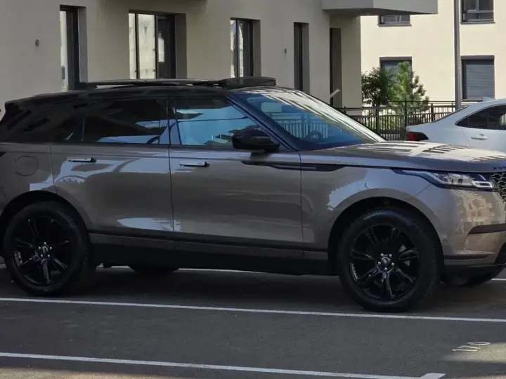 Land Rover Range Rover Velar 2.0 R-Dynamic SE