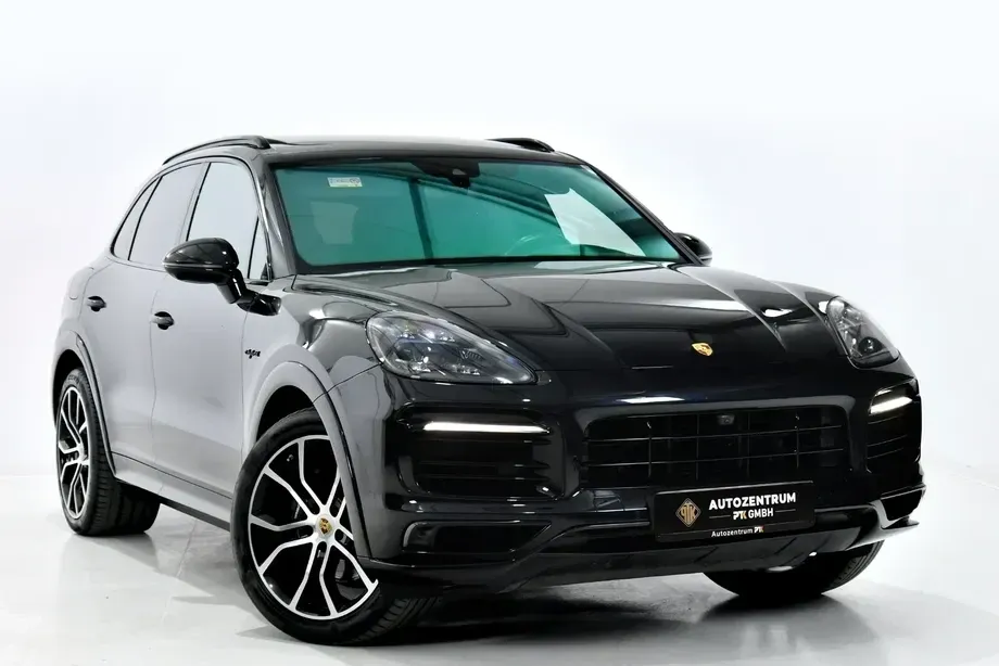 Porsche Cayenne — imagine 3