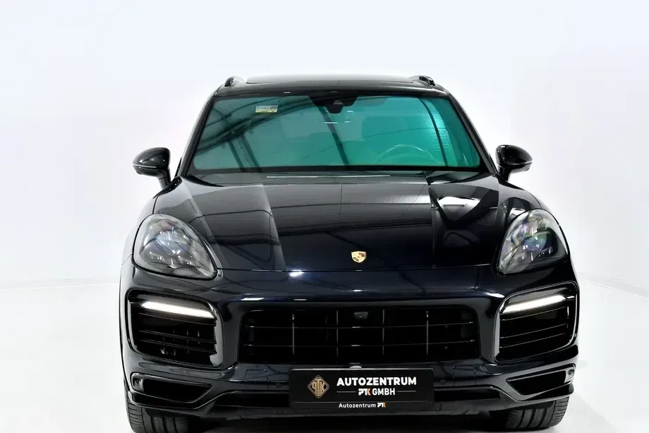 Porsche Cayenne — imagine 2