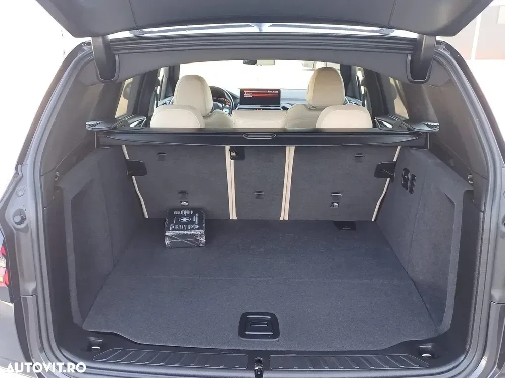 BMW X3 xDrive20i AT MHEV — imagine 6