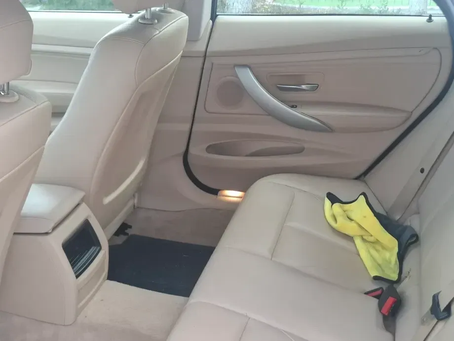BMW Seria 3 318d — imagine 6