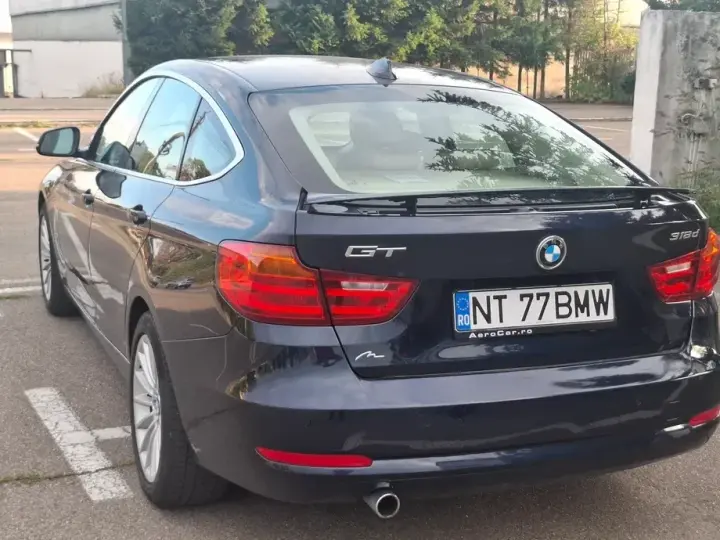 BMW Seria 3 318d