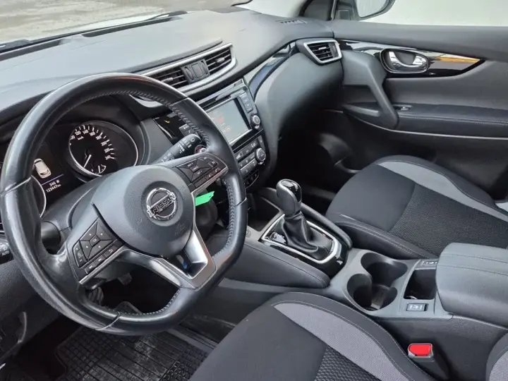 Nissan Qashqai II 1.5 DCI DCT TEKNA