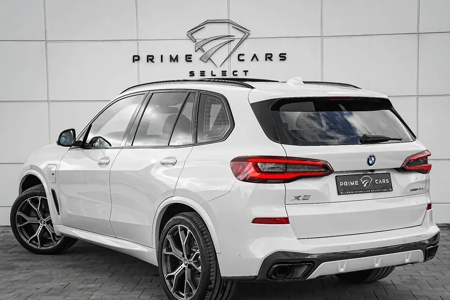 BMW X5 xDrive45e — imagine 3