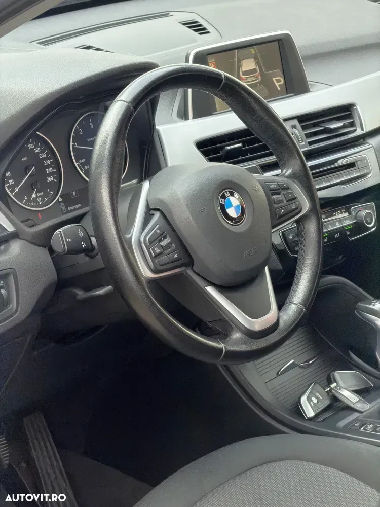 BMW X1 sDrive18d Aut. — imagine 2