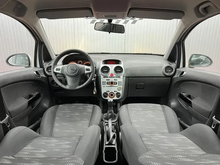 Opel Corsa D — imagine 4