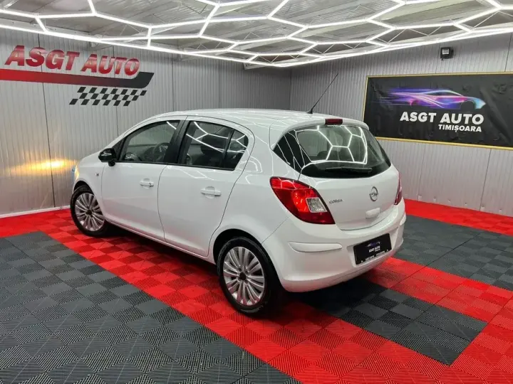 Opel Corsa D
