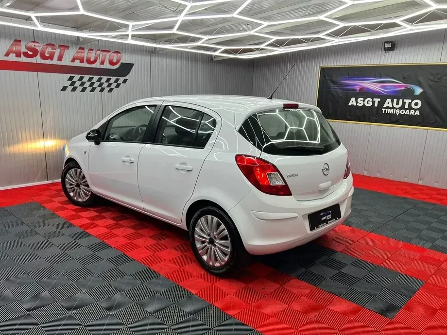 Opel Corsa D — imagine 5