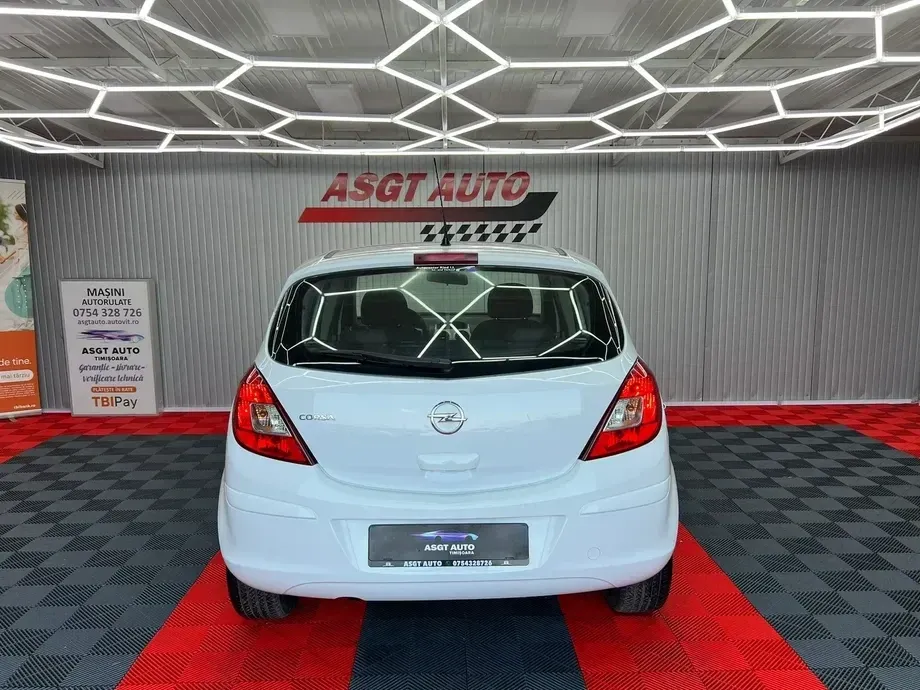 Opel Corsa D — imagine 6