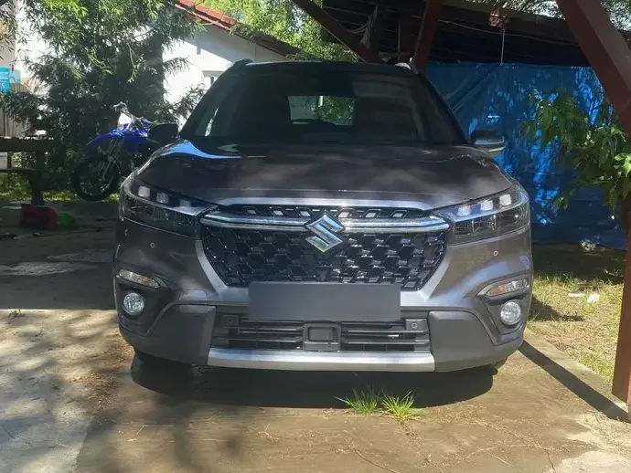 Suzuki S-Cross