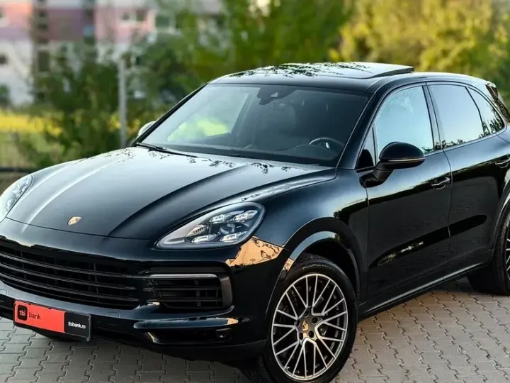 Porsche Cayenne Standard