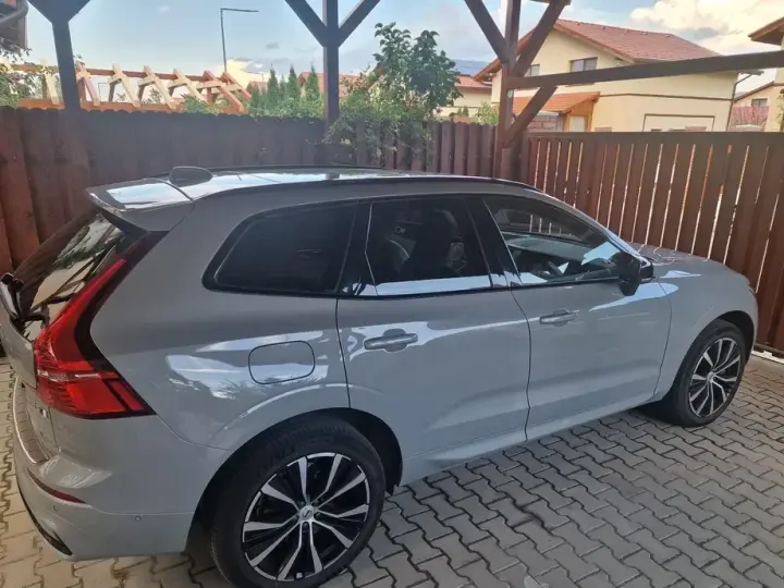 Volvo XC 60 II B5 AT AWD MHEV Ultra Dark